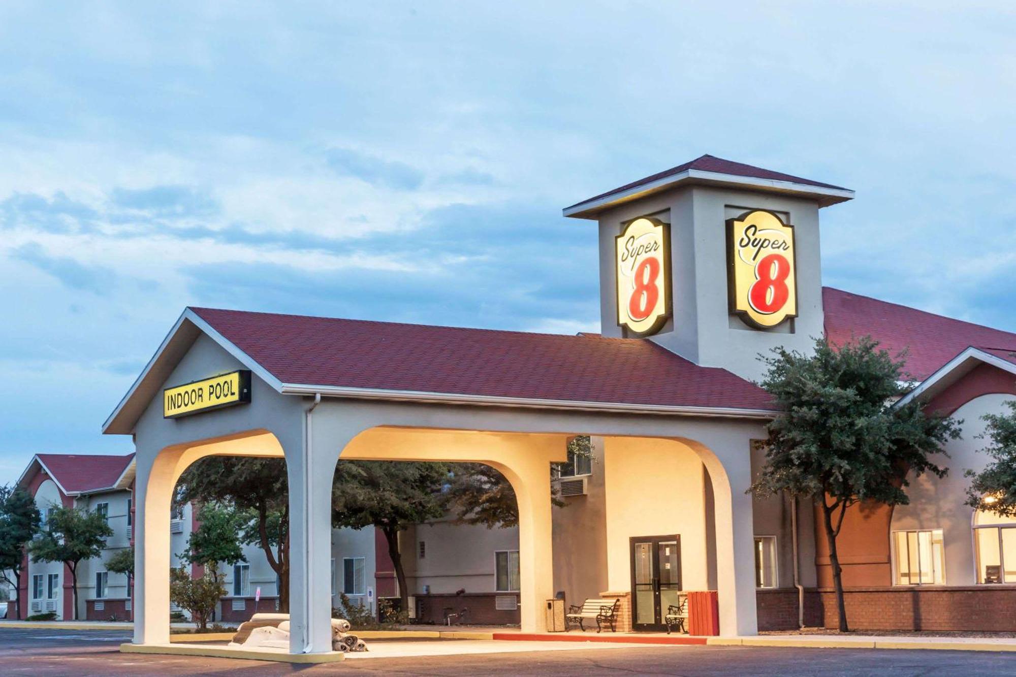 Super 8 By Wyndham Willcox Motel Екстериор снимка